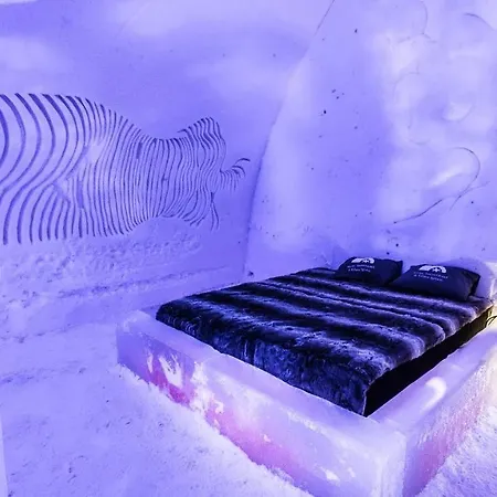 Arctic Snowhotel & Glass Igloos Sinetta Exterior photo