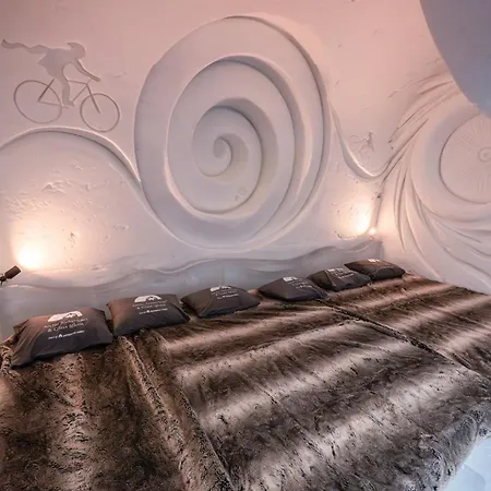 Arctic Snowhotel & Glass Igloos Sinetta Exterior photo