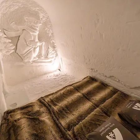 Arctic Snowhotel & Glass Igloos Sinetta Exterior photo