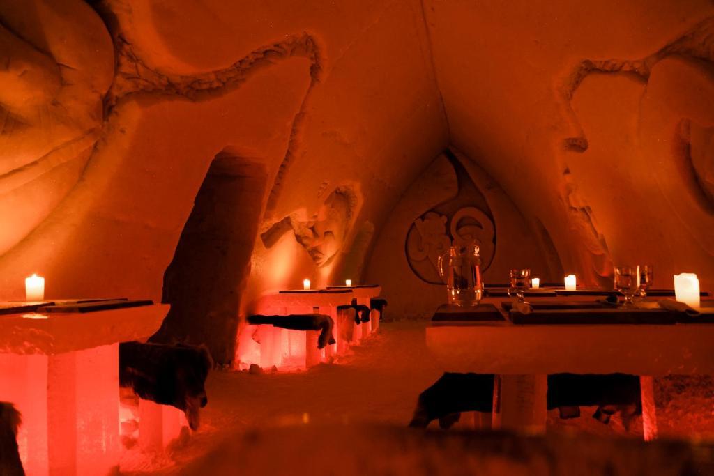 Arctic Snowhotel & Glass Igloos